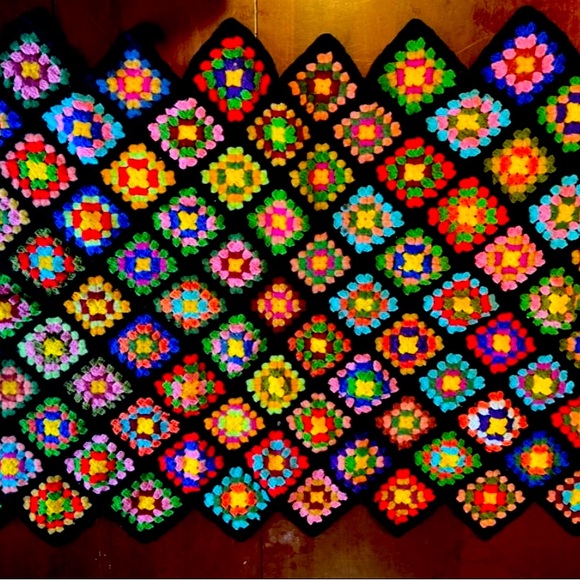 Granny Square Afghan ~ Vintage ~ 1970s ~ Throw Blanket ~ Handmade ~ Beautiful - Picture 8 of 16